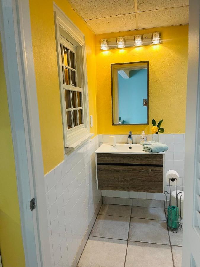 Crown Lotus Apartamento Christiansted Exterior foto
