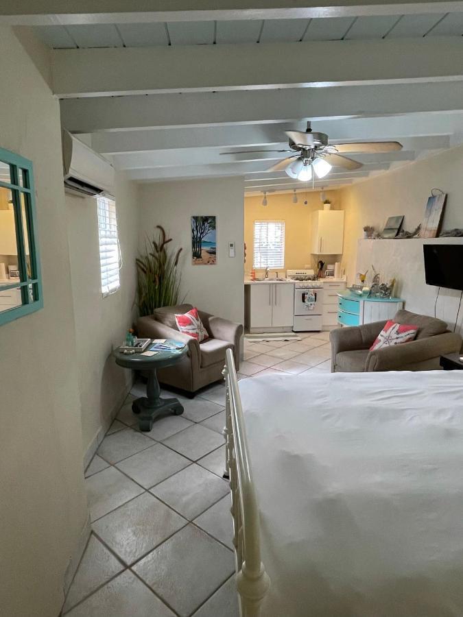 Crown Lotus Apartamento Christiansted Exterior foto