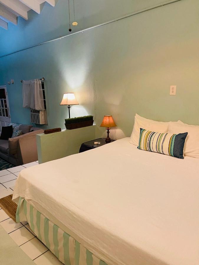 Crown Lotus Apartamento Christiansted Exterior foto